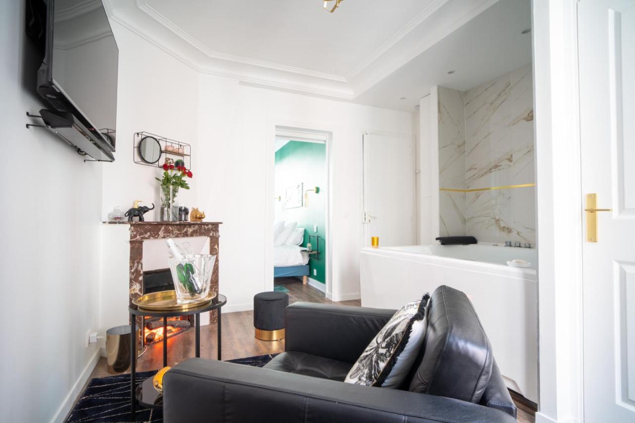 L'eclipse Paris, Avec Jacuzzi, A 10 Minutes Des Champs Elysees Apartment